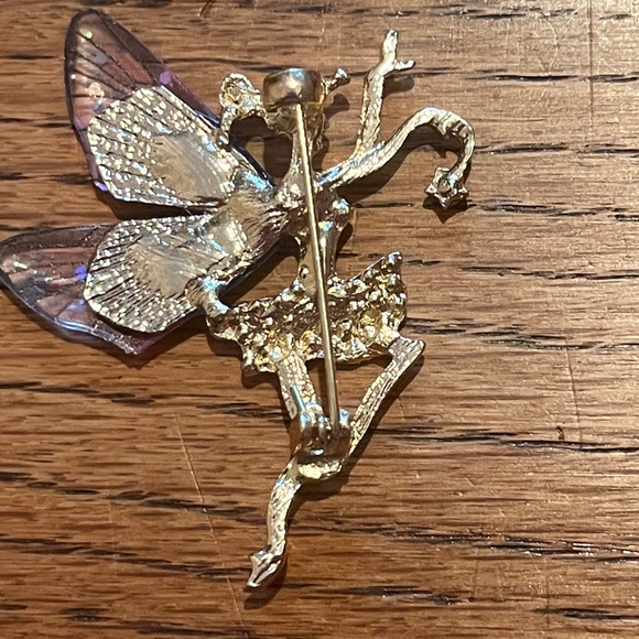 Sparkly Fairy Brooch with Colorful Wings - Picture 2 of 4